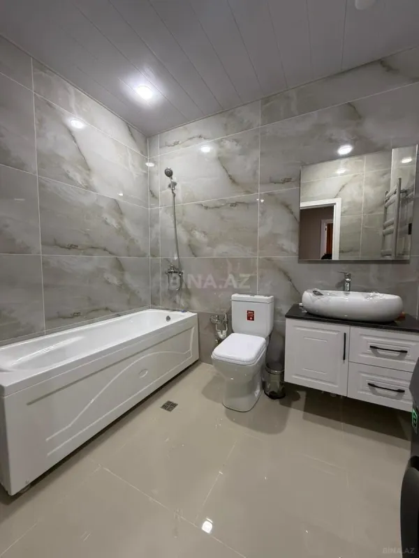 Satılır 3 otaqlı mənzil 92 m²