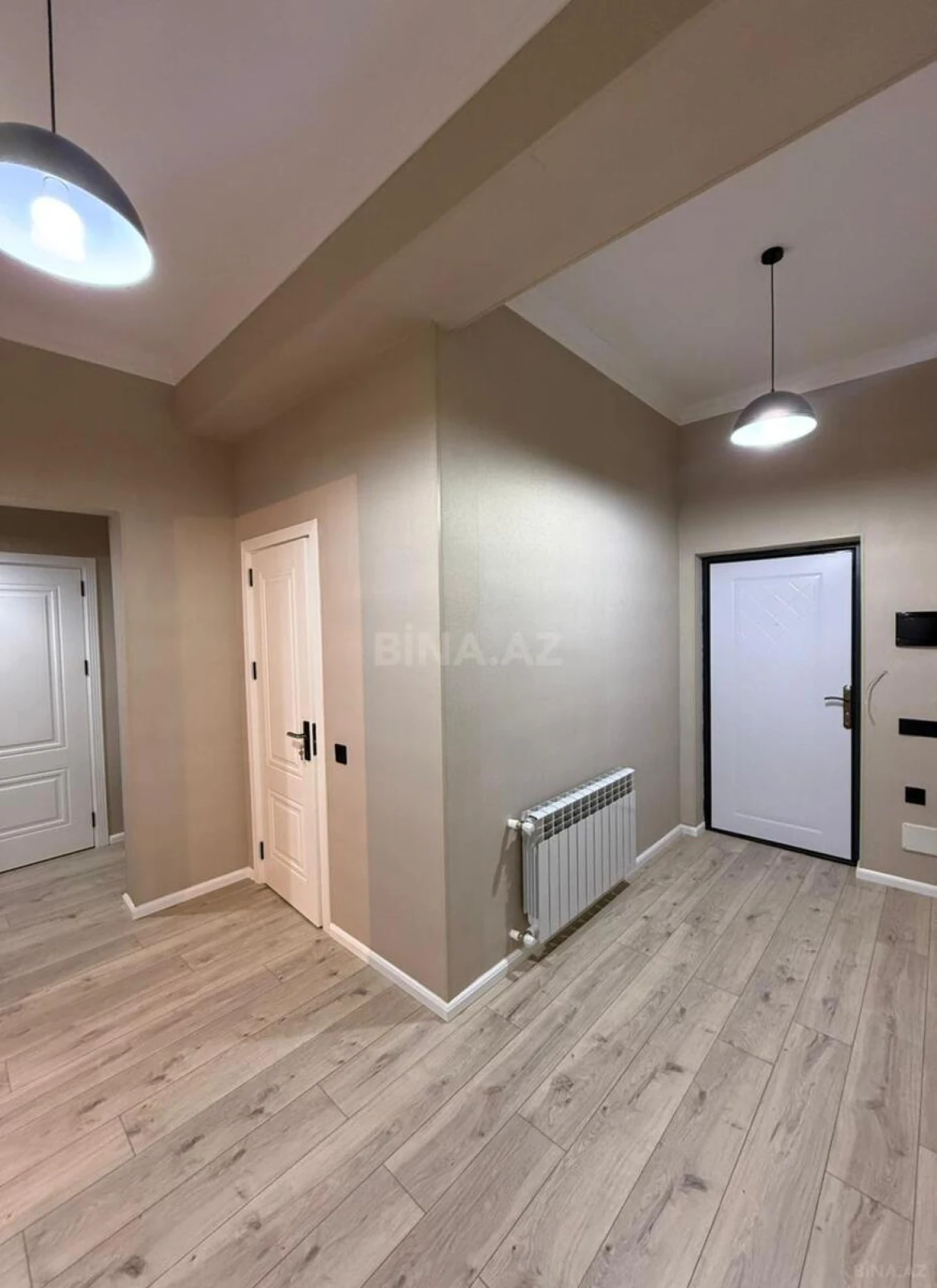 Satılır 3 otaqlı mənzil 92 m²