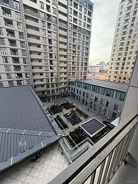 Kirayə verilir 2 otaqlı mənzil 60 m²