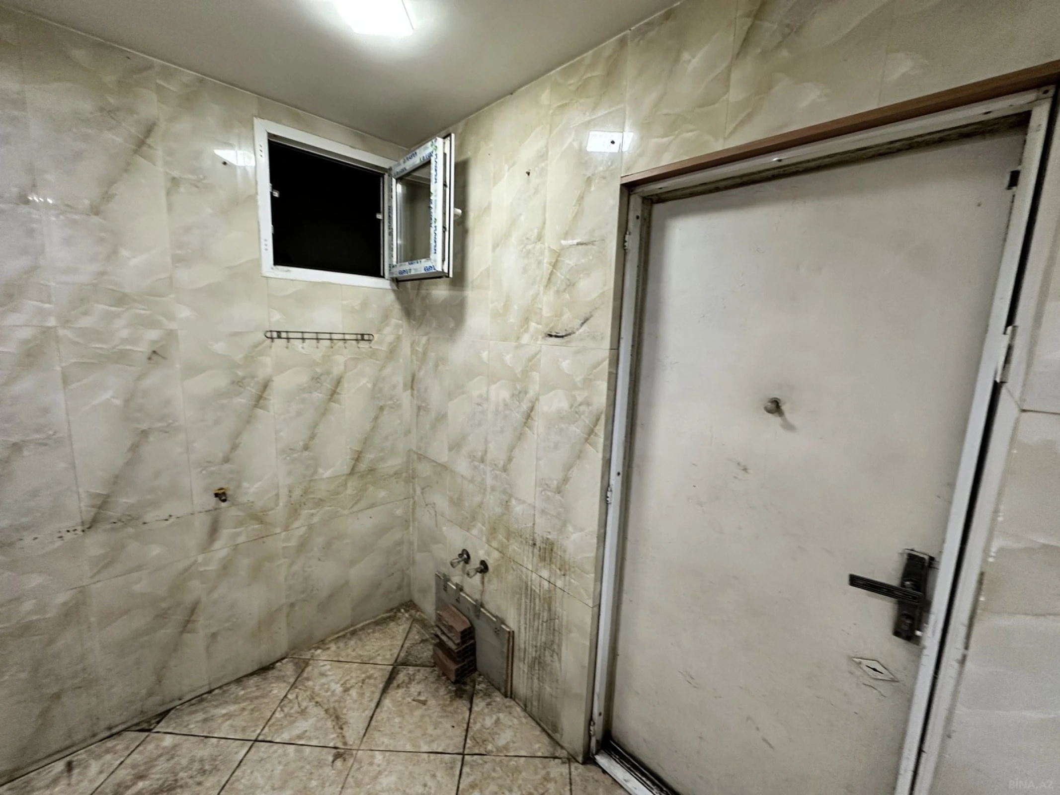 Kirayə verilir obyekt 40 m²