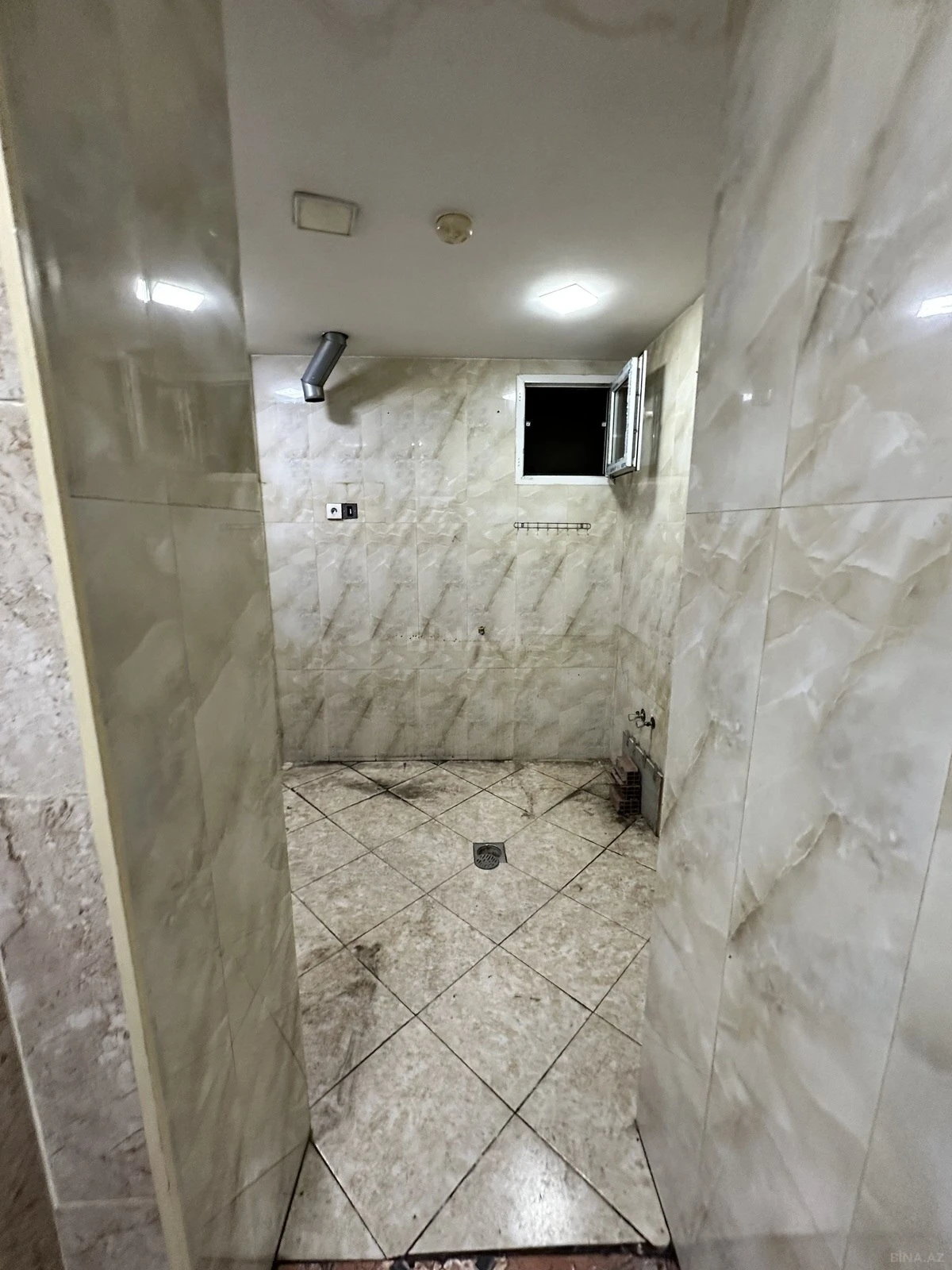 Kirayə verilir obyekt 40 m²