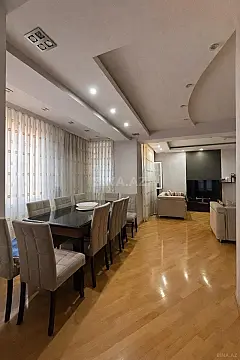 Satılır 4 otaqlı mənzil 155 m² — Bakı, Həzi Aslanov qəs. 4 otaq 155.00 m²