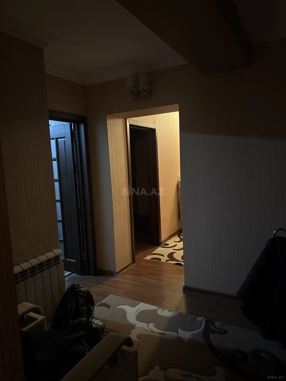 Satılır 2 otaqlı mənzil 75 m²