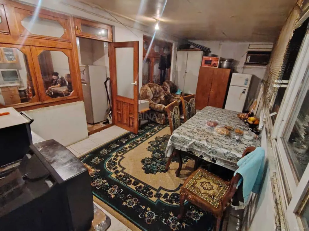 Satılır 4 otaqlı mənzil 110 m²