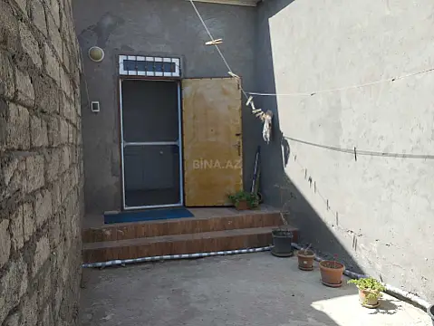 Satılır 3 otaqlı həyət evi 72 m²
