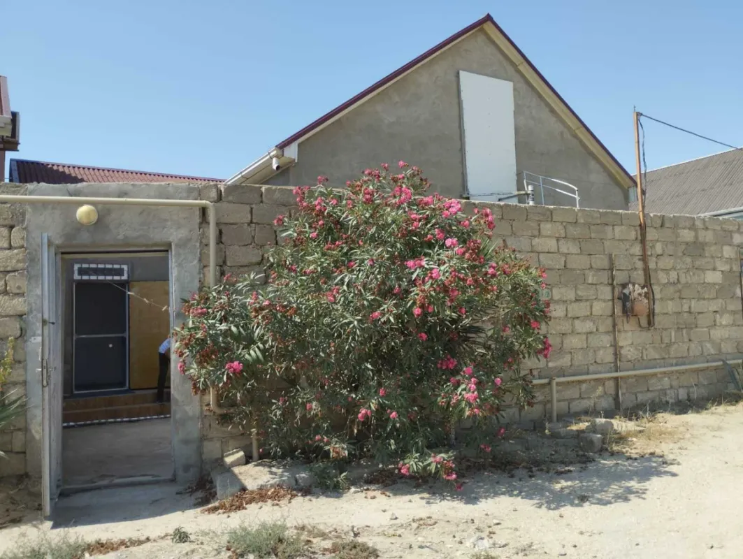 Satılır 3 otaqlı həyət evi 72 m²