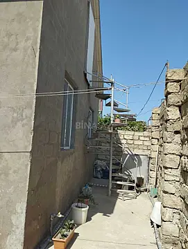 Satılır 3 otaqlı həyət evi 72 m²