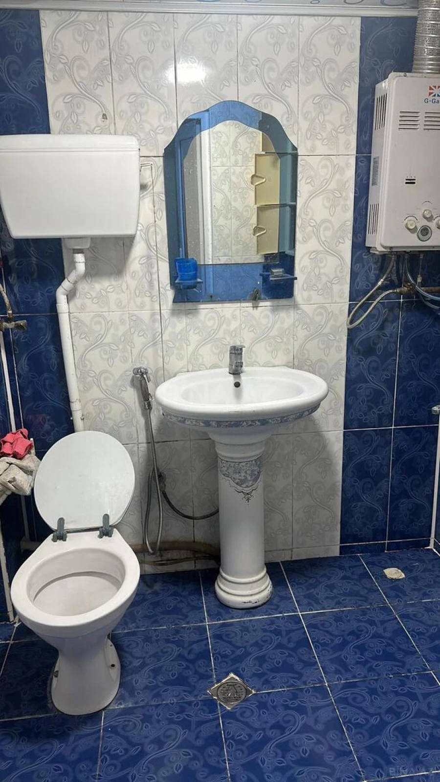 Satılır 2 otaqlı mənzil 42 m²