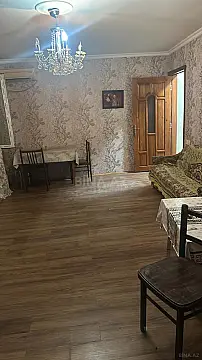 Satılır 2 otaqlı mənzil 42 m²