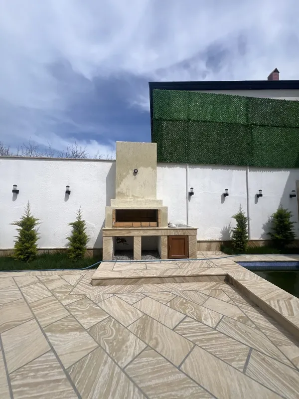 Satılır 4 otaqlı həyət evi 120 m²