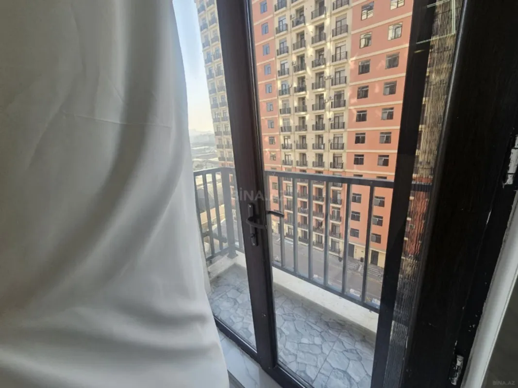 Satılır 2 otaqlı mənzil 61 m²