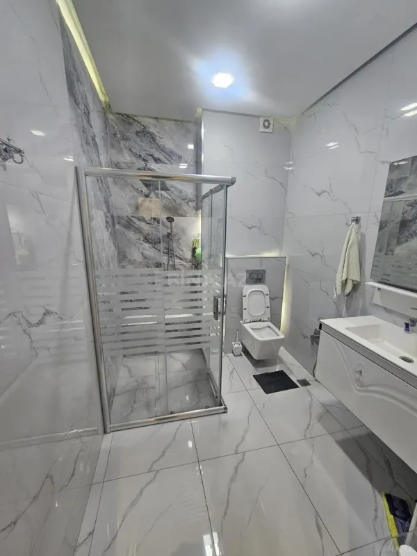 Satılır 2 otaqlı mənzil 61 m²