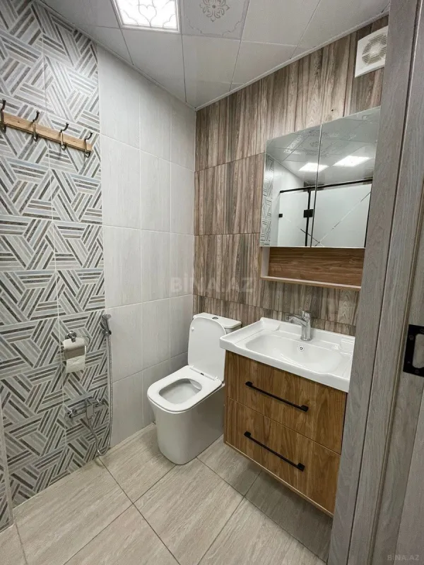 Kirayə verilir 2 otaqlı mənzil 70 m²