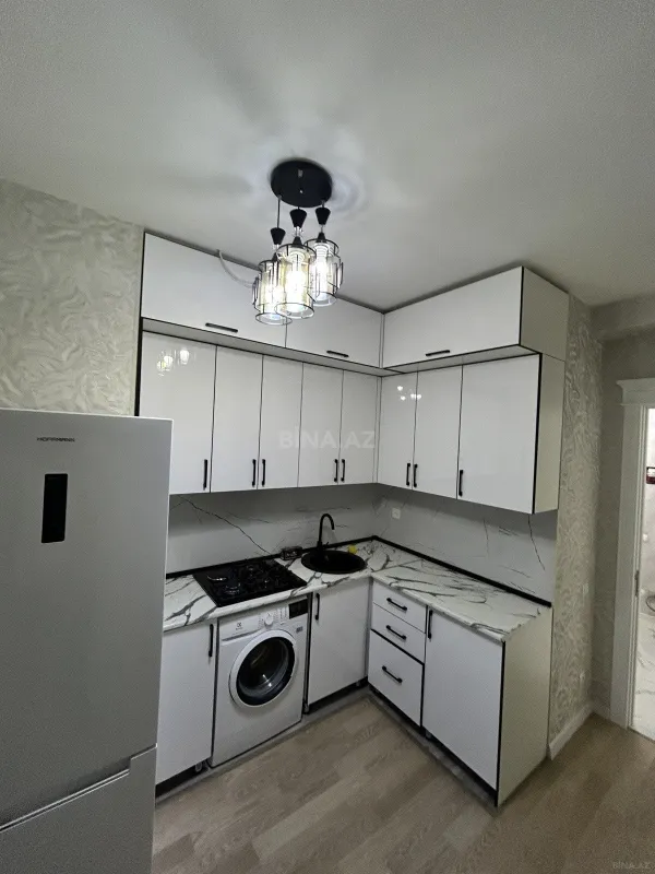 Kirayə verilir 2 otaqlı mənzil 77 m²