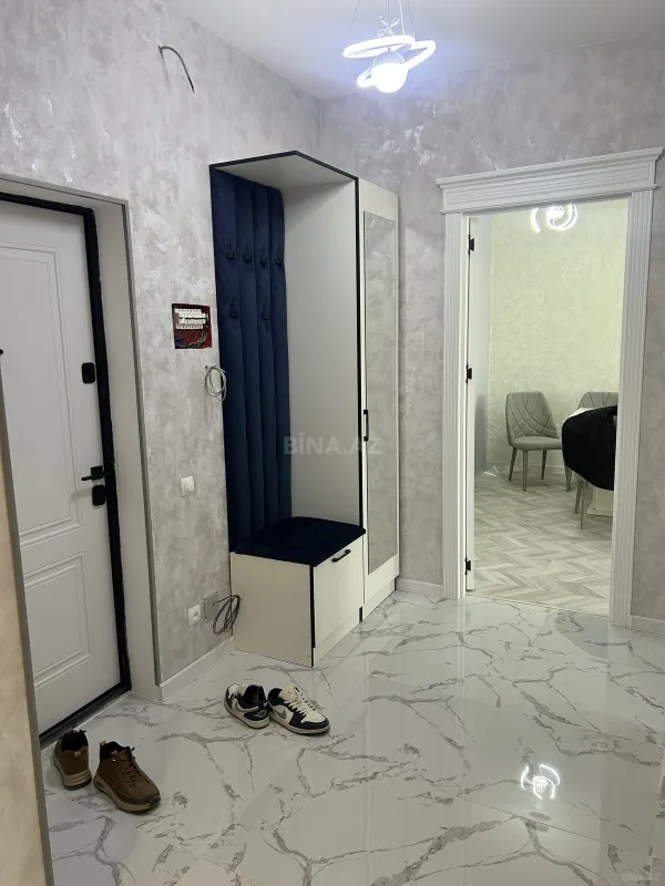 Kirayə verilir 2 otaqlı mənzil 77 m²