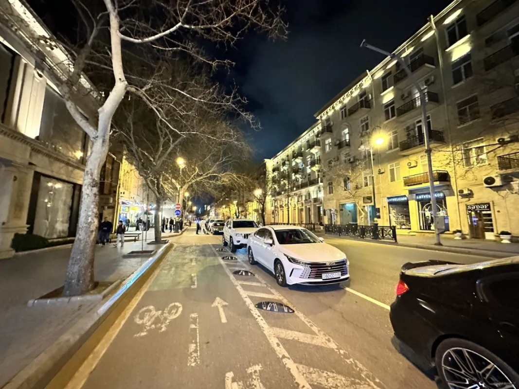 Kirayə verilir obyekt 80 m²