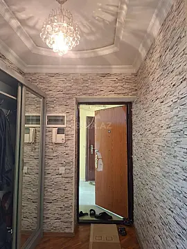Kirayə verilir 4 otaqlı mənzil 110 m²