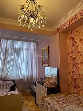 Satılır 3 otaqlı mənzil 90 m²