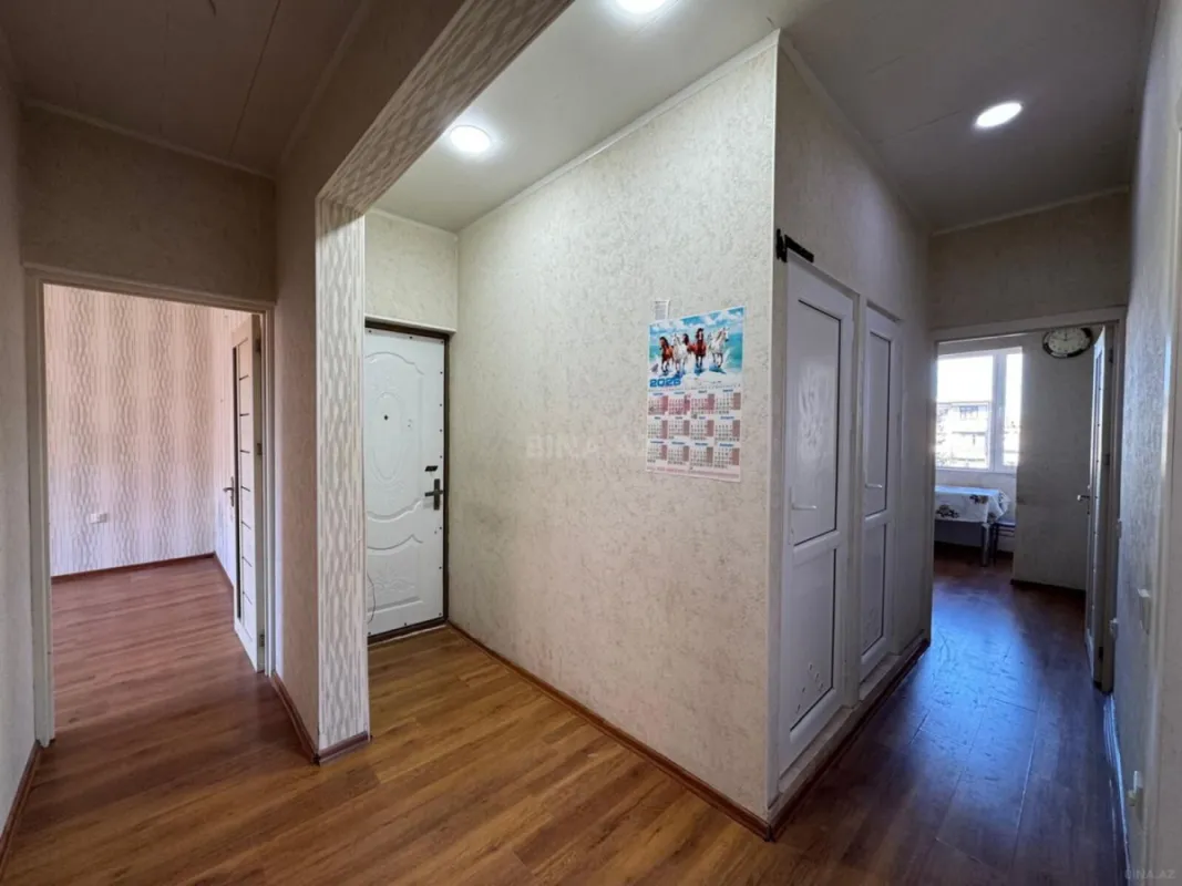 Kirayə verilir 4 otaqlı mənzil 150 m²