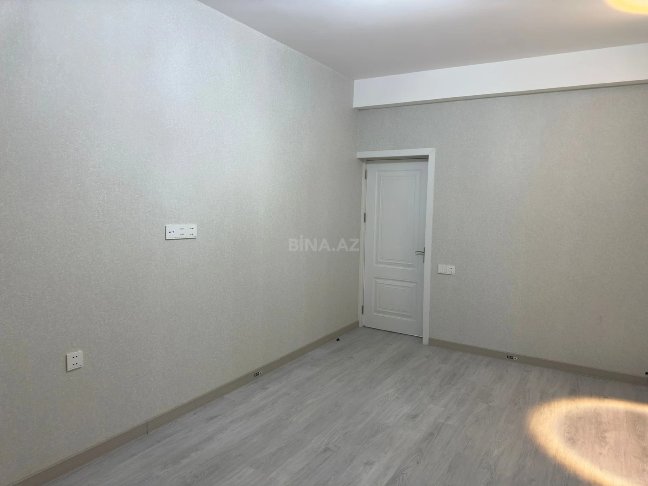 Satılır 2 otaqlı mənzil 65.3 m²