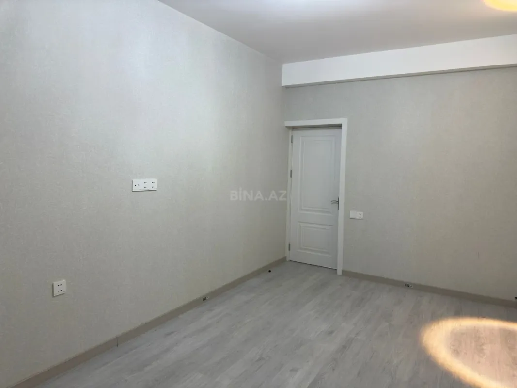 Satılır 2 otaqlı mənzil 65.3 m²
