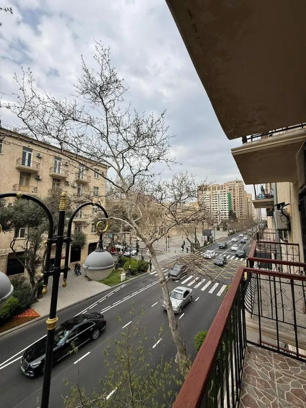 Kirayə verilir 3 otaqlı mənzil 65 m²