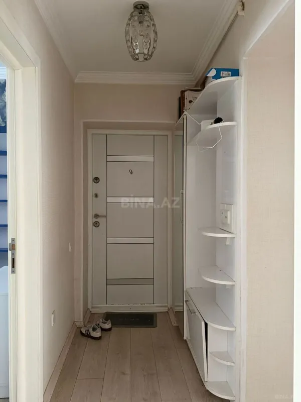 Kirayə verilir 3 otaqlı mənzil 65 m²