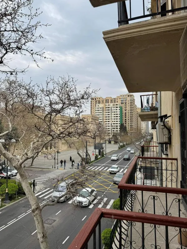 Kirayə verilir 3 otaqlı mənzil 65 m²