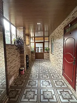 Satılır 4 otaqlı həyət evi 100 m²