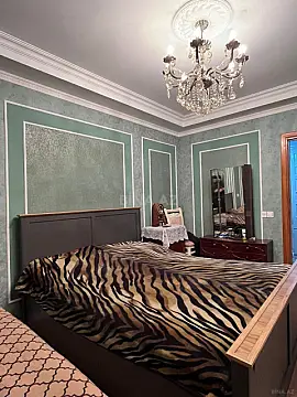 Satılır 4 otaqlı mənzil 100 m²