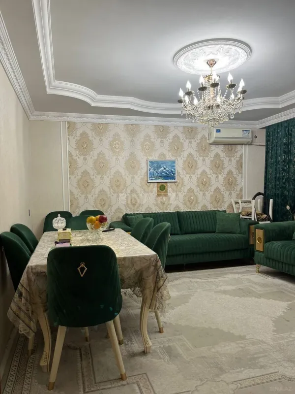 Satılır 4 otaqlı mənzil 100 m²