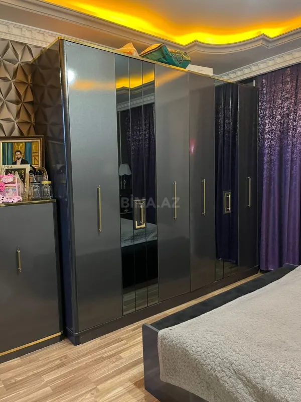 Satılır 4 otaqlı mənzil 100 m²