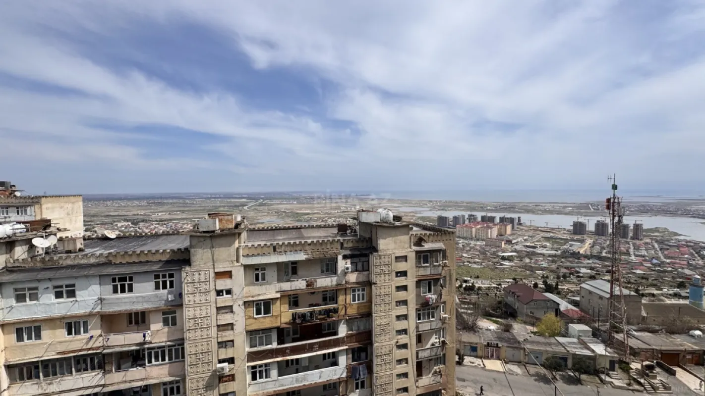 Satılır 3 otaqlı mənzil 66 m²