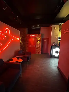 Satılır obyekt 237 m²