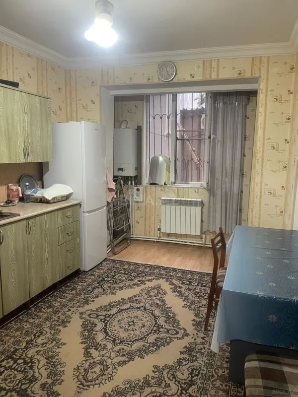 Satılır 2 otaqlı mənzil 60 m²