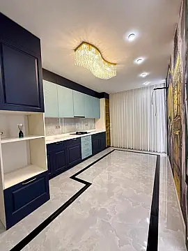Satılır 3 otaqlı mənzil 110 m² — Bakı 3 otaq 110.00 m²