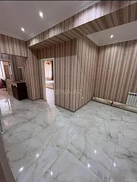 Satılır 4 otaqlı mənzil 191 m²