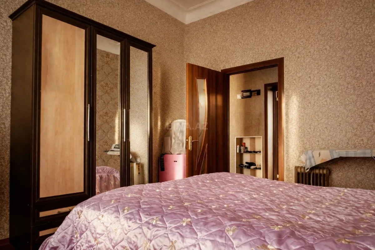 Kirayə verilir 2 otaqlı mənzil 55 m²