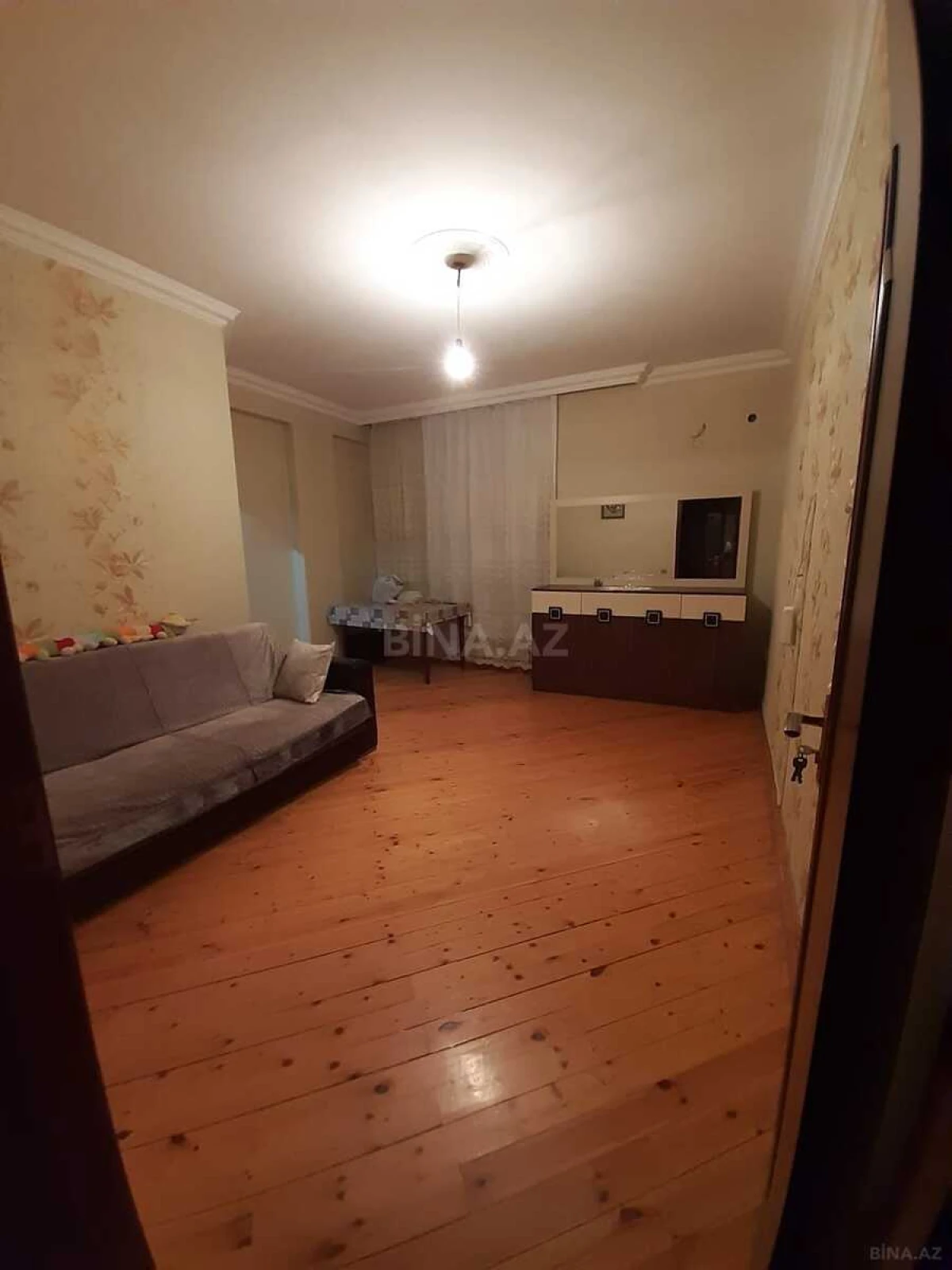 Kirayə verilir 2 otaqlı mənzil 51 m²