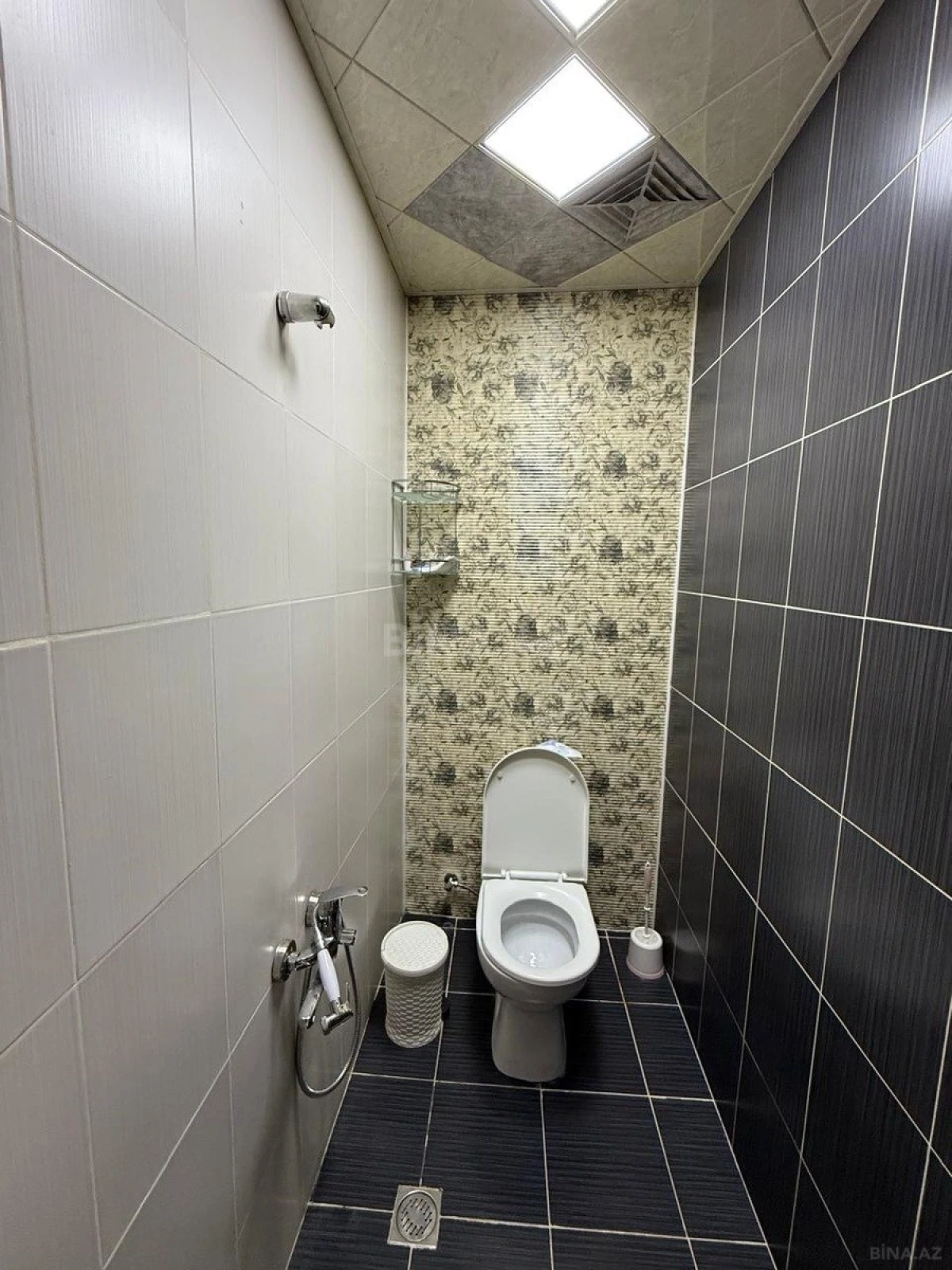 Satılır 3 otaqlı mənzil 110 m²