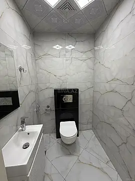 Kirayə verilir 3 otaqlı mənzil 134 m²