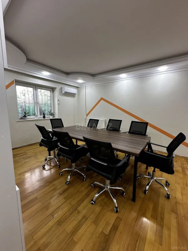 Kirayə verilir 3 otaqlı ofis 50 m²