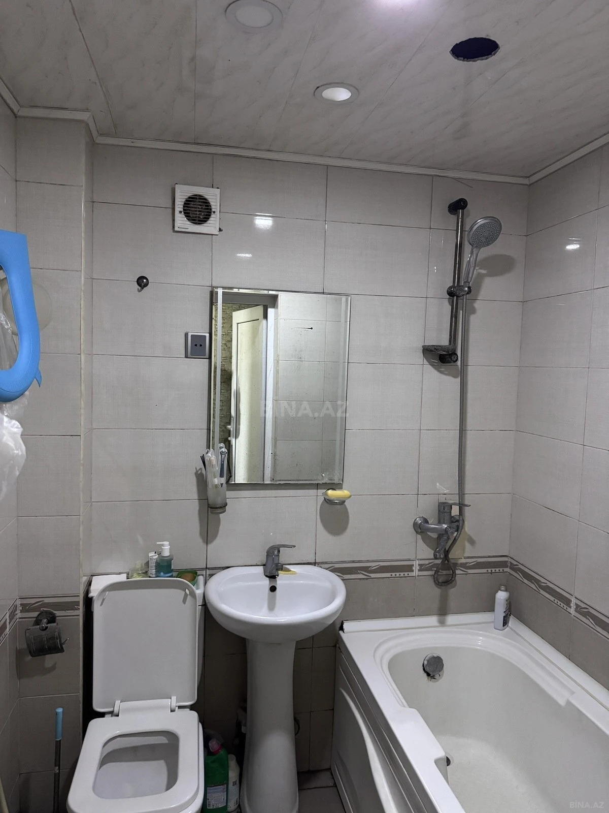 Satılır 2 otaqlı mənzil 55 m²