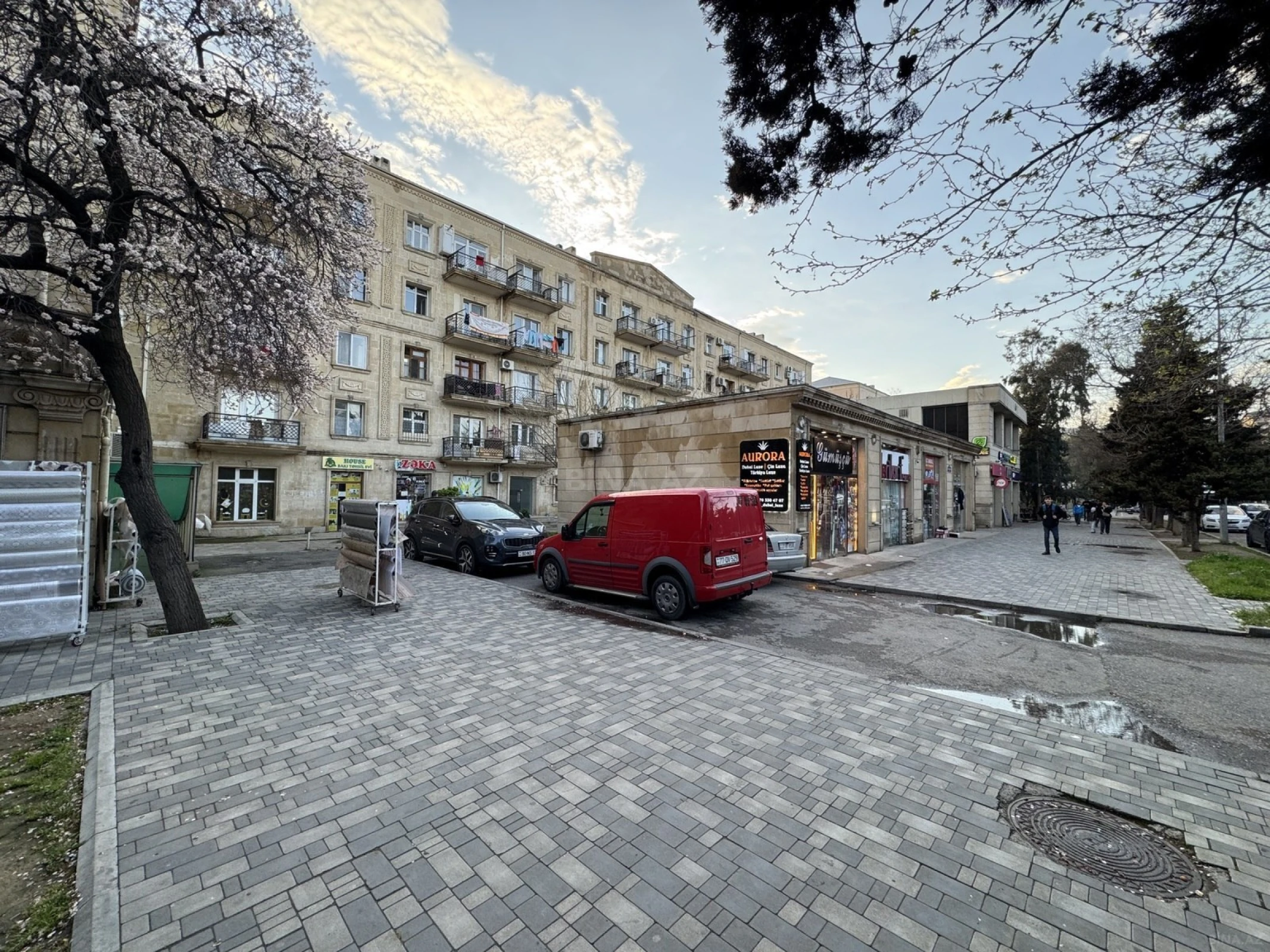 Satılır 3 otaqlı mənzil 51 m²