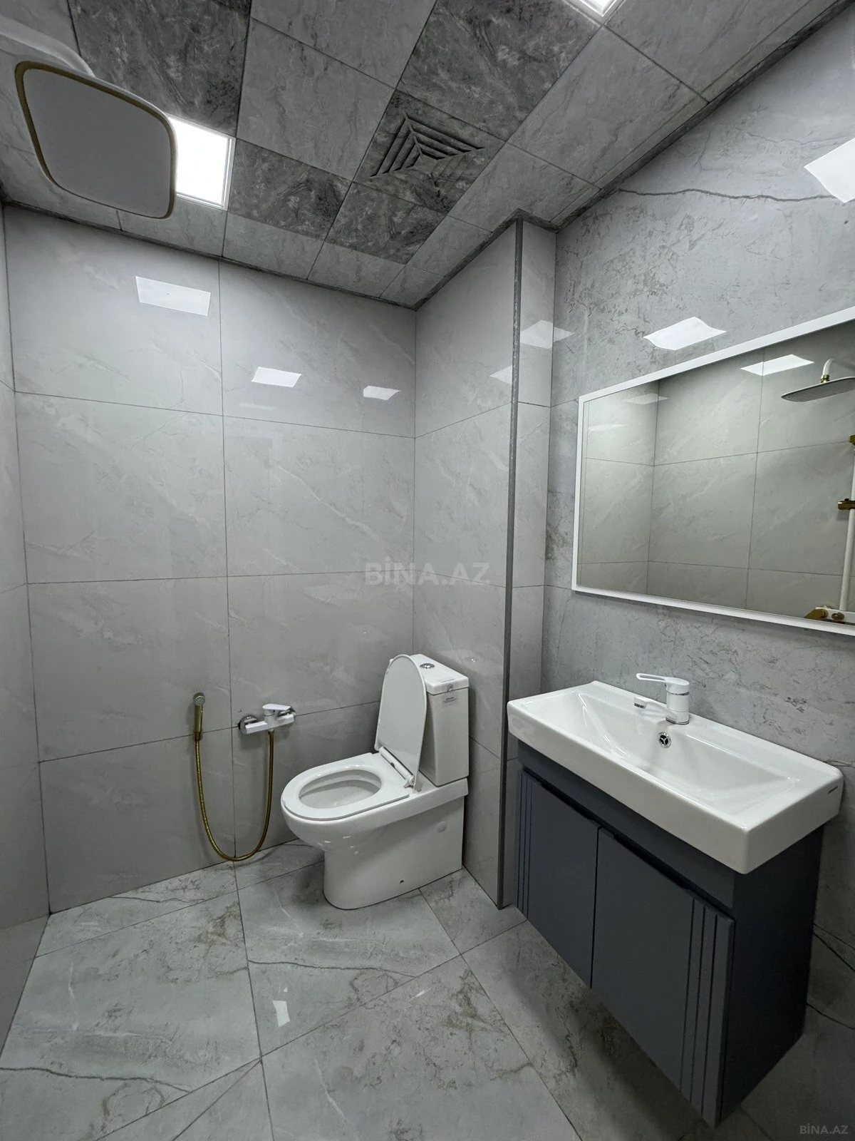 Satılır 3 otaqlı mənzil 51 m²