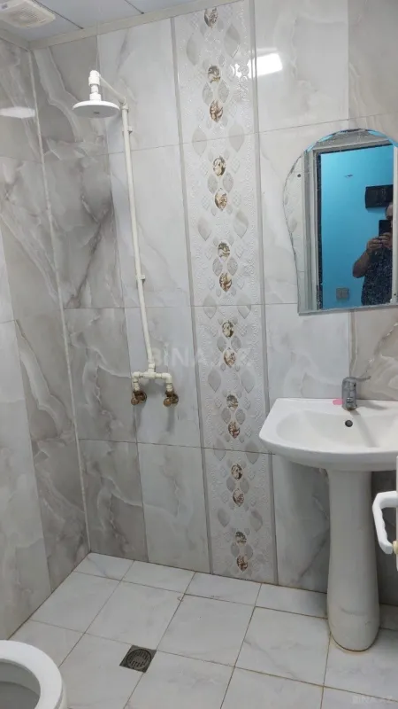 Kirayə verilir 2 otaqlı həyət evi 80 m²