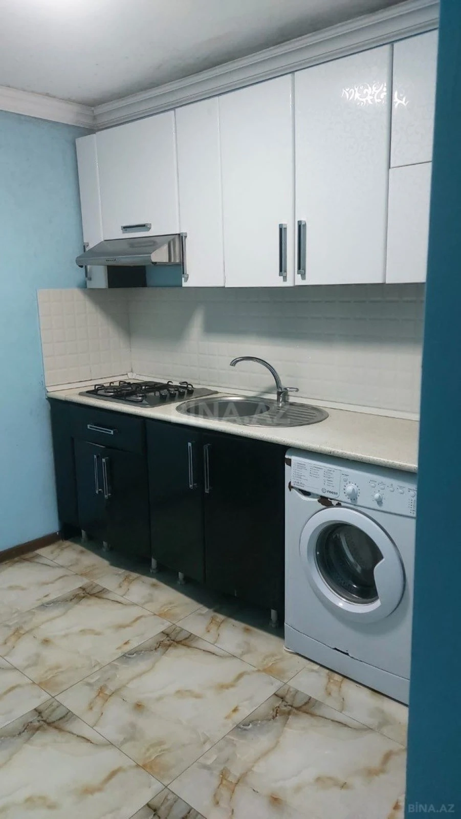 Kirayə verilir 2 otaqlı həyət evi 80 m²