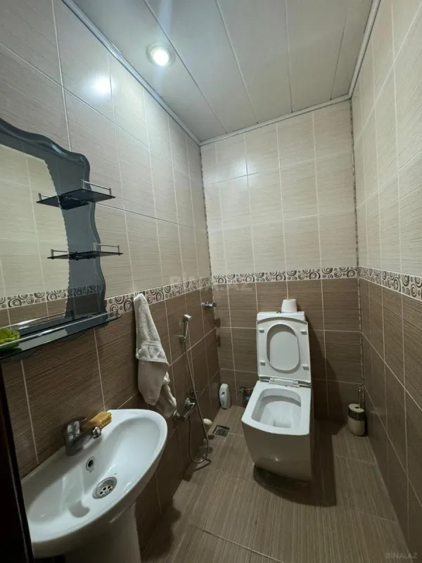 Kirayə verilir 3 otaqlı mənzil 130 m²