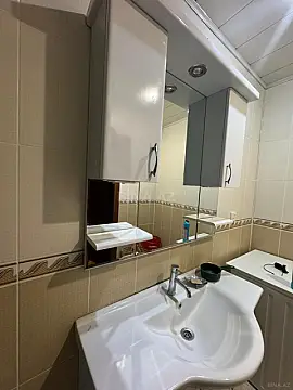 Kirayə verilir 3 otaqlı mənzil 130 m²