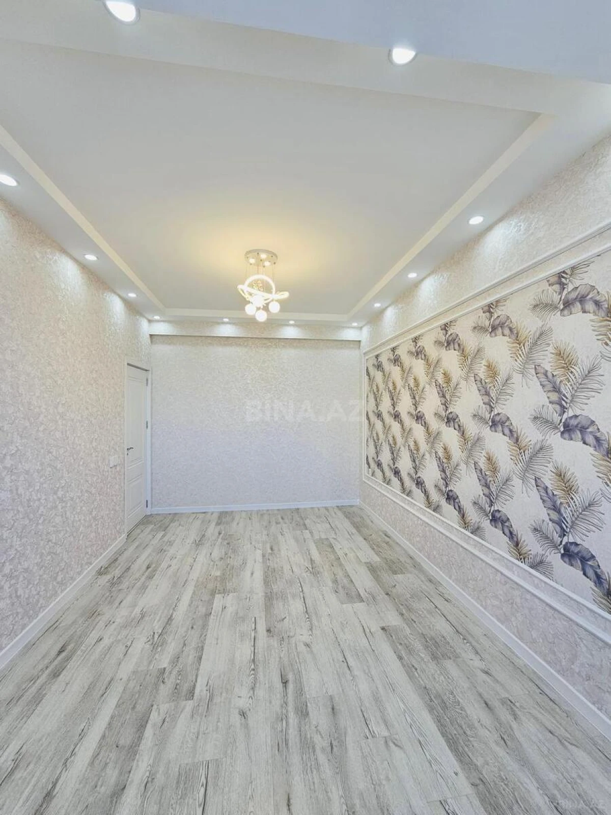 Satılır 3 otaqlı mənzil 82 m²